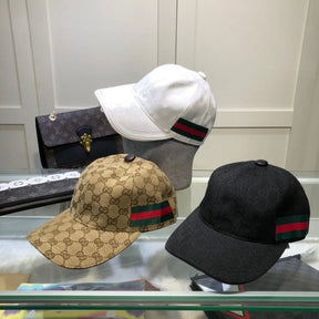BONÉ GUCCI SUPREME